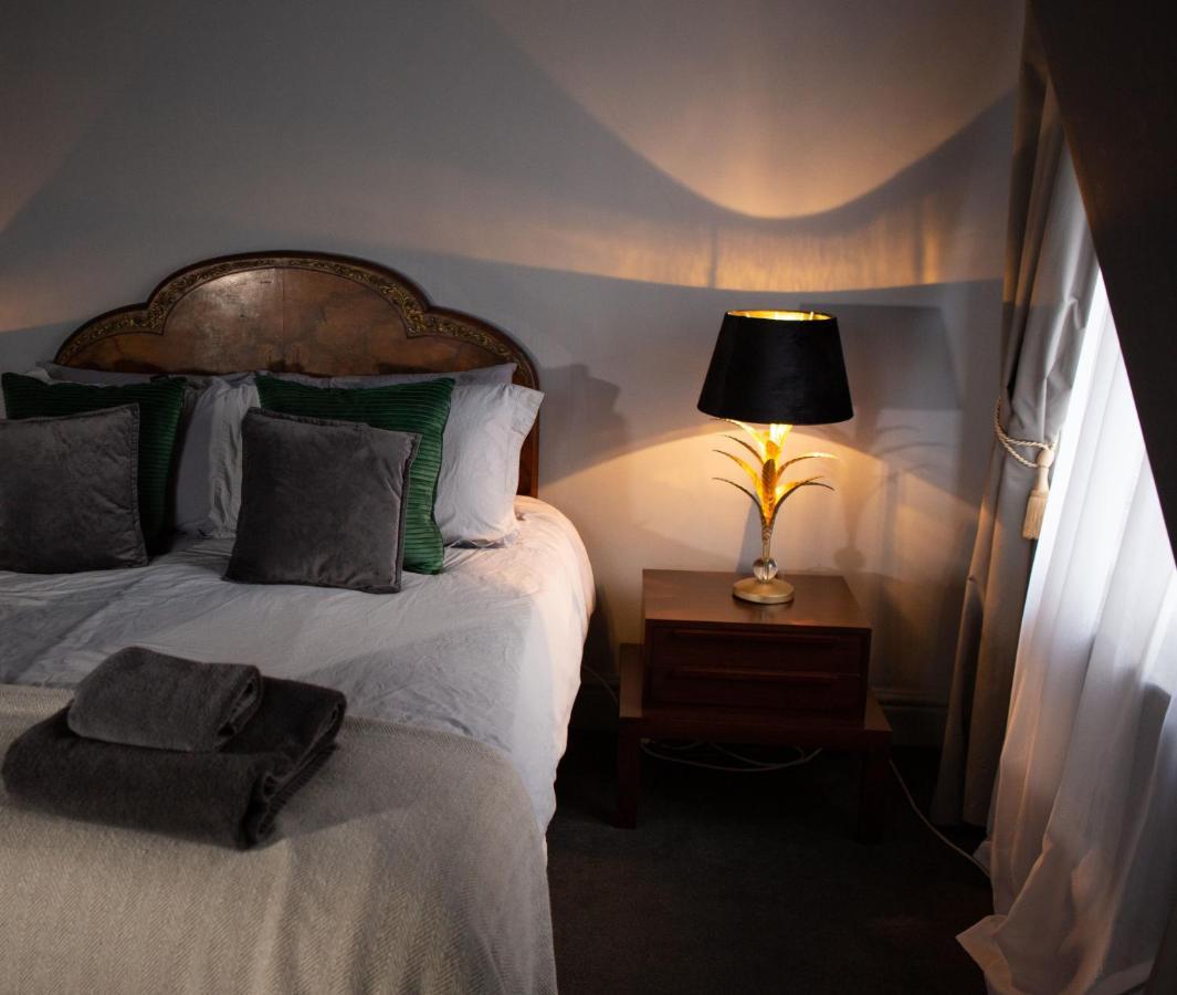 The Pear Tree Hotel London Exterior photo